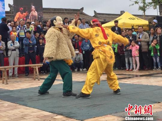 甘肃榆中黄河古镇办民俗文化旅游节以节促旅引客来