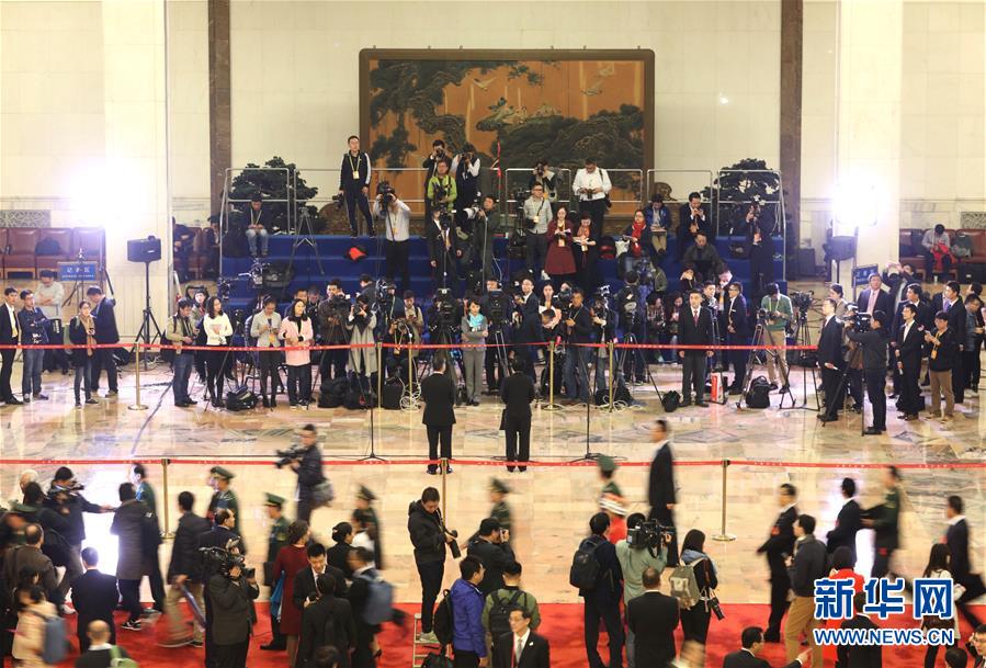 （十九大·图文互动）（1）公开·透明·创新——从党的十九大看更加开放自信的中国