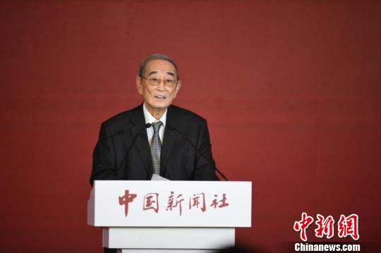 厉以宁:路径依赖已成中国转变发展方式主要障碍