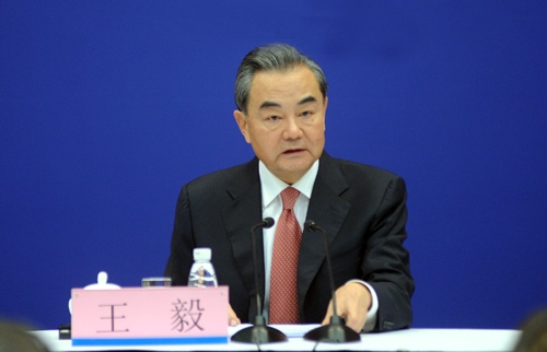 外交部介绍习近平主持金砖国家领导人厦门会晤等活动情况