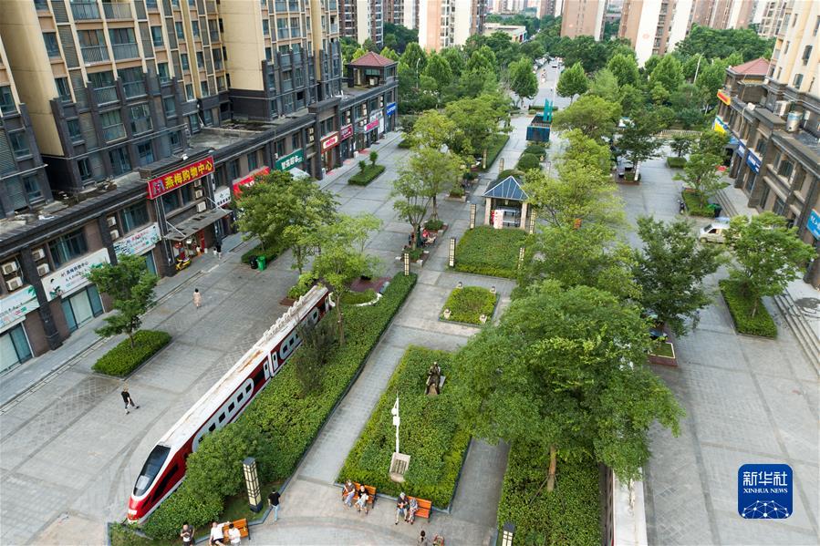 (新华全媒头条·奋进新征程 建功新时代·非凡十年·图文互动)(1)湖北:奋力谱写高质量发展新篇章