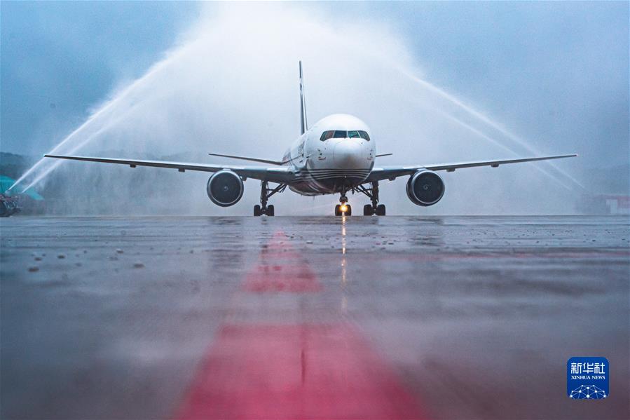 (新华全媒头条·奋进新征程 建功新时代·非凡十年·图文互动)(2)湖北:奋力谱写高质量发展新篇章