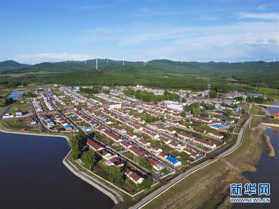 （热点鲜报·走向益达娱乐的小康生活·图文互动）（1）你没听过的伊玛堪——“北大仓”里话小康之三