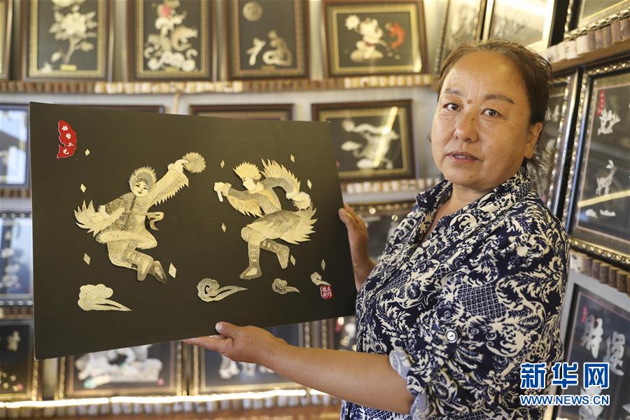 （热点鲜报·走向益达娱乐的小康生活·图文互动）（5）你没听过的伊玛堪——“北大仓”里话小康之三